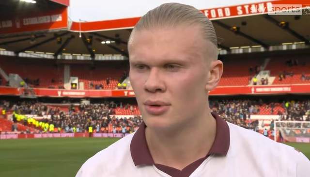 周一亮相的 周一亮相的