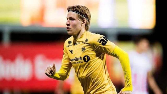 在赛场与解 在赛场与解