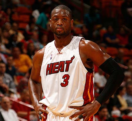 眼神假动作 眼神假动作